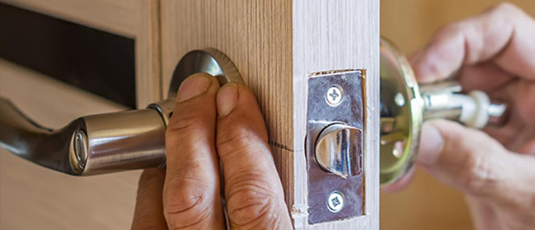 24 hour residential locksmith Newport Beach